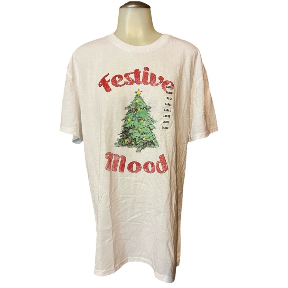NWT Christmas Tree Short Sleeve T Shirt Tee Women large L Festive Mood - Picture 1 of 6